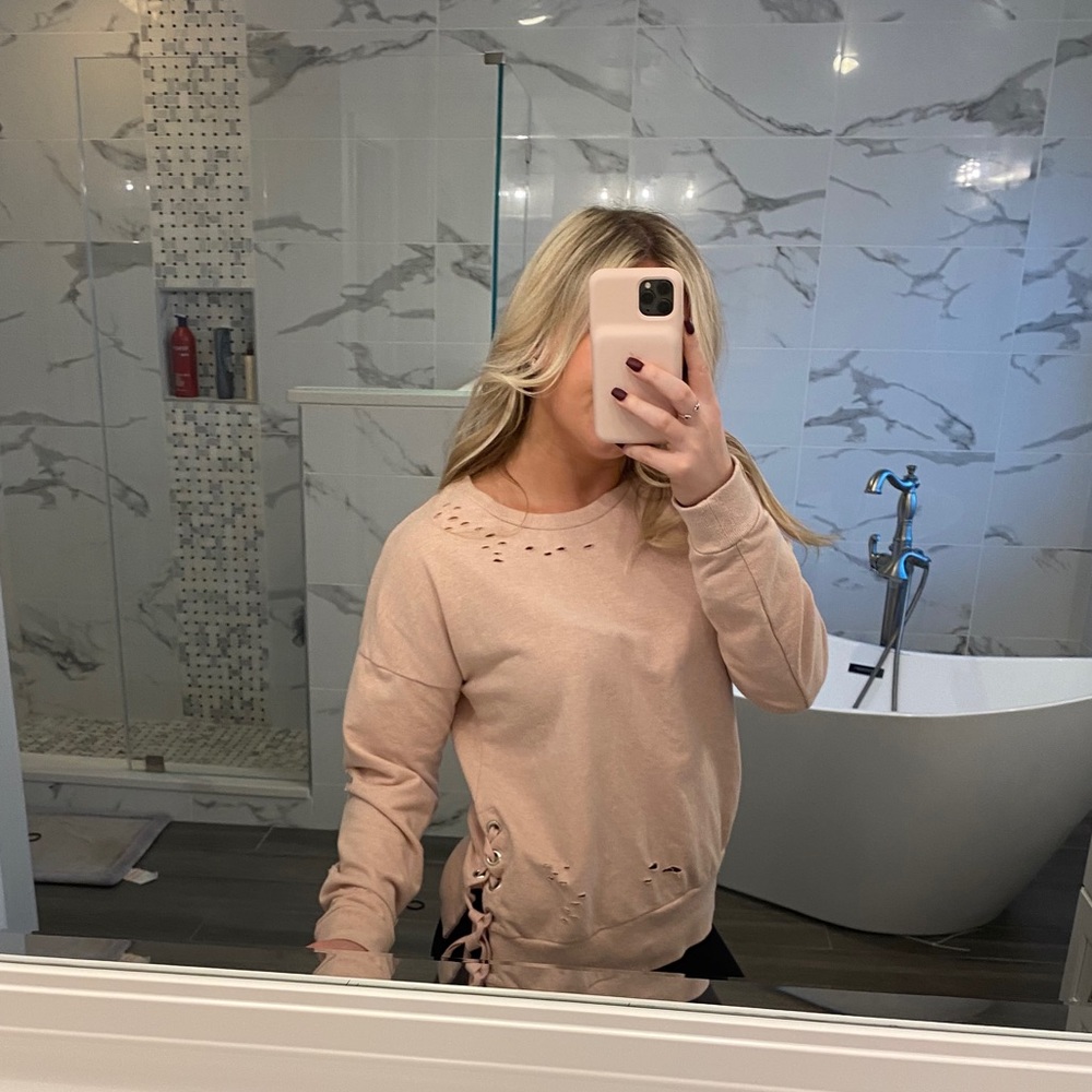 Pink sweatshirt - Picture 13 of 14